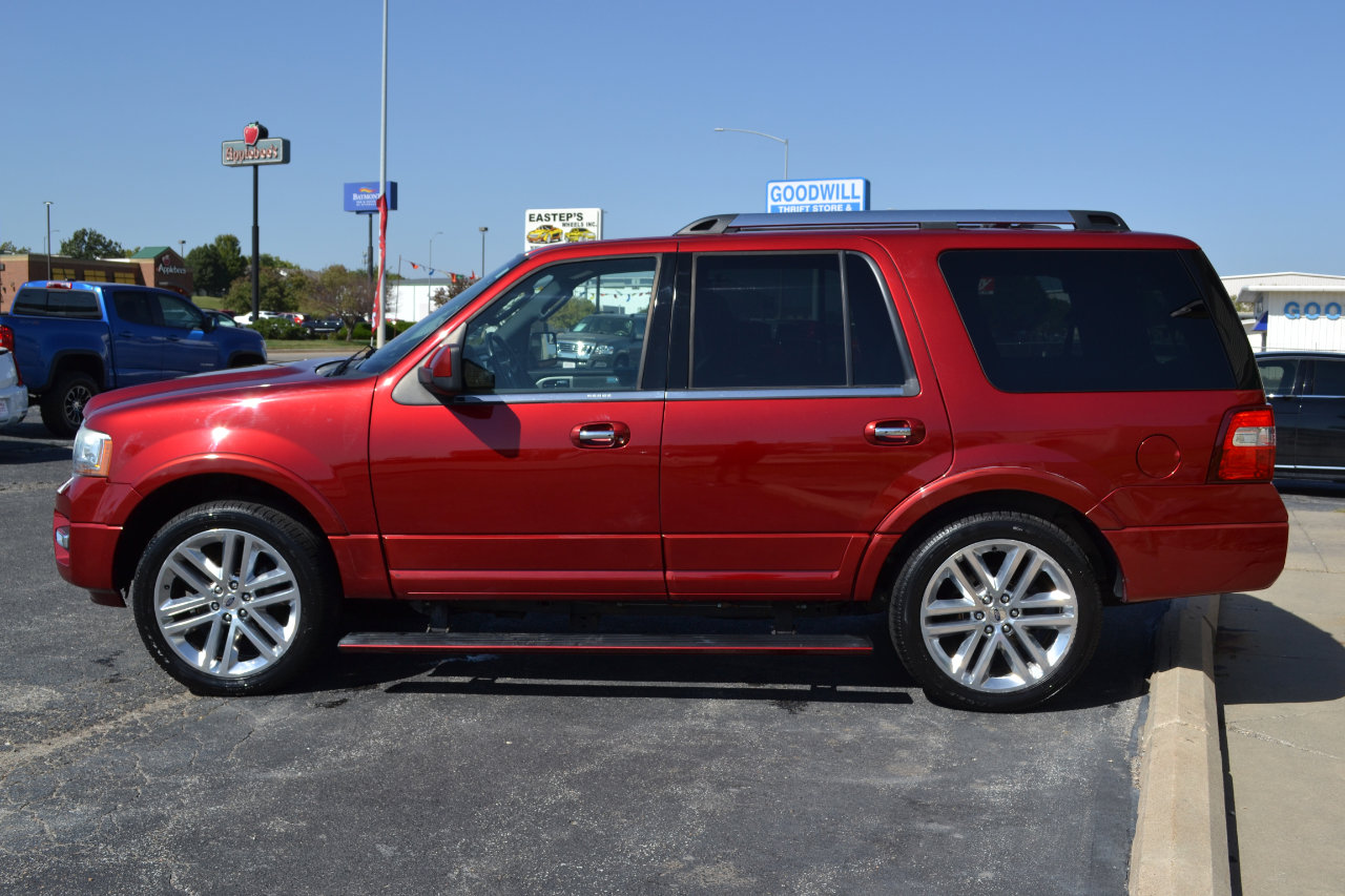 Used 2016 Ford Expedition Limited w/ Equipment Group 301A image 4