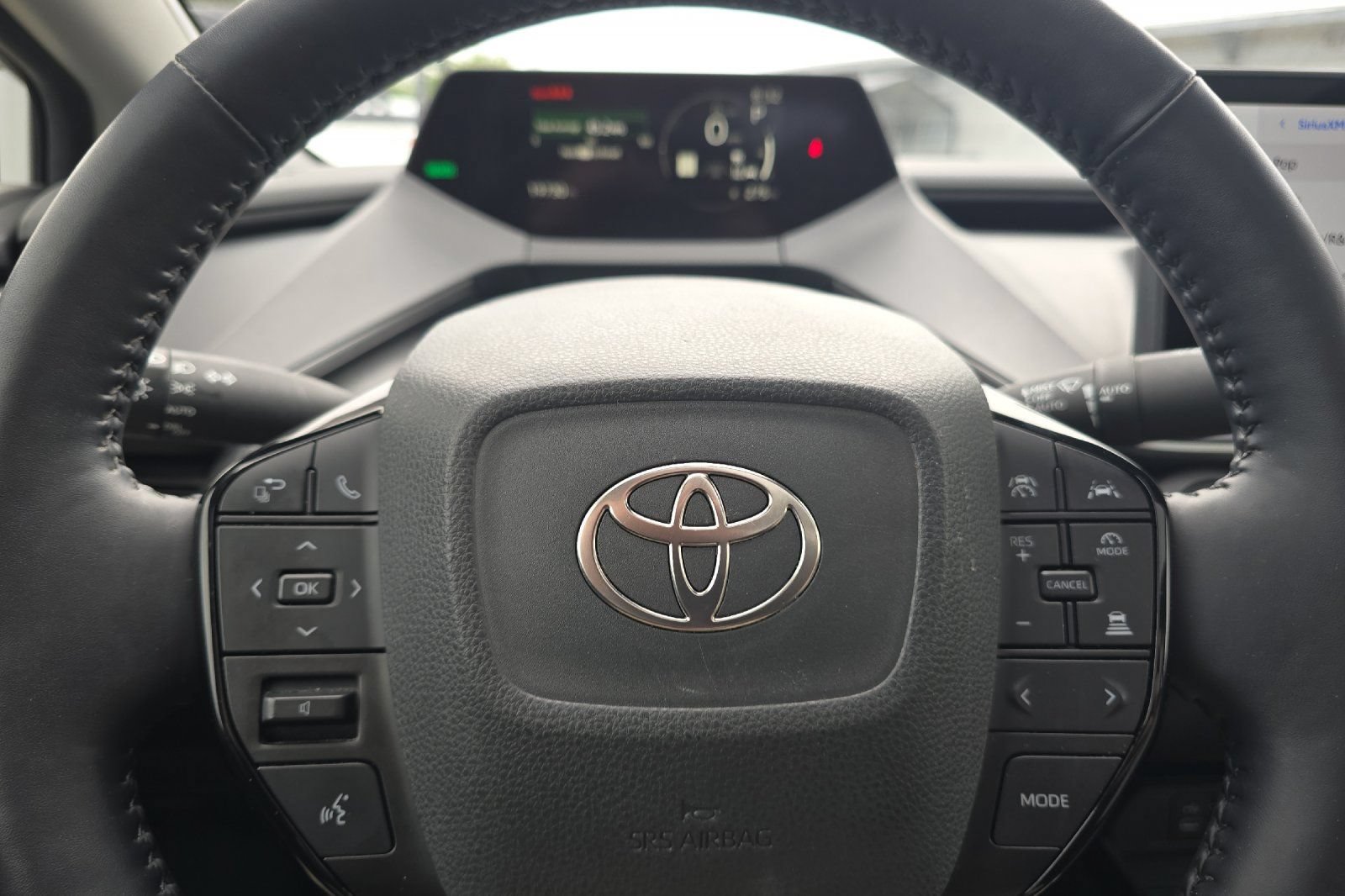 Used 2024 Toyota Prius XLE AWD/4WD image 20