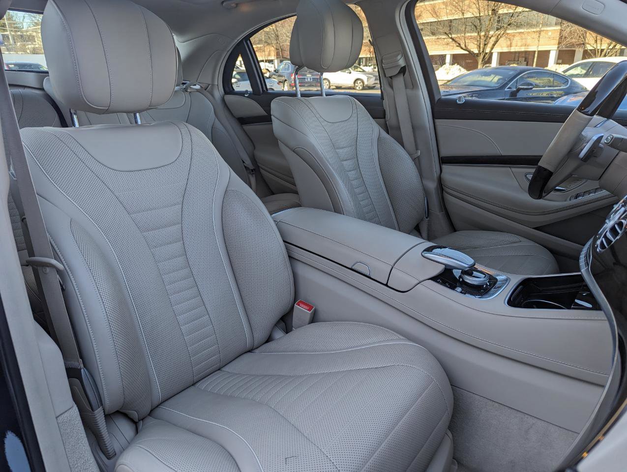 Used 2018 Mercedes-Benz S 560 4MATIC Sedan image 30
