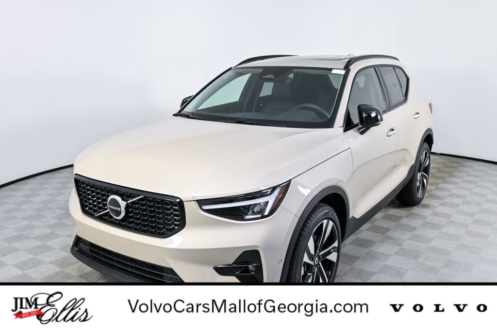 New 2026 Volvo XC40 B4 Plus w/ Protection Package Premier image 1
