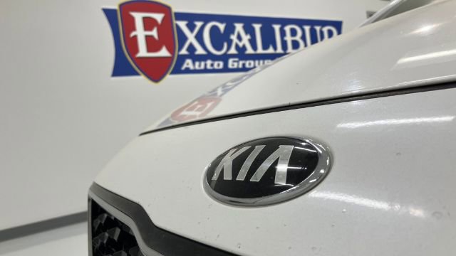 Used 2017 Kia Forte EX FWD image 20