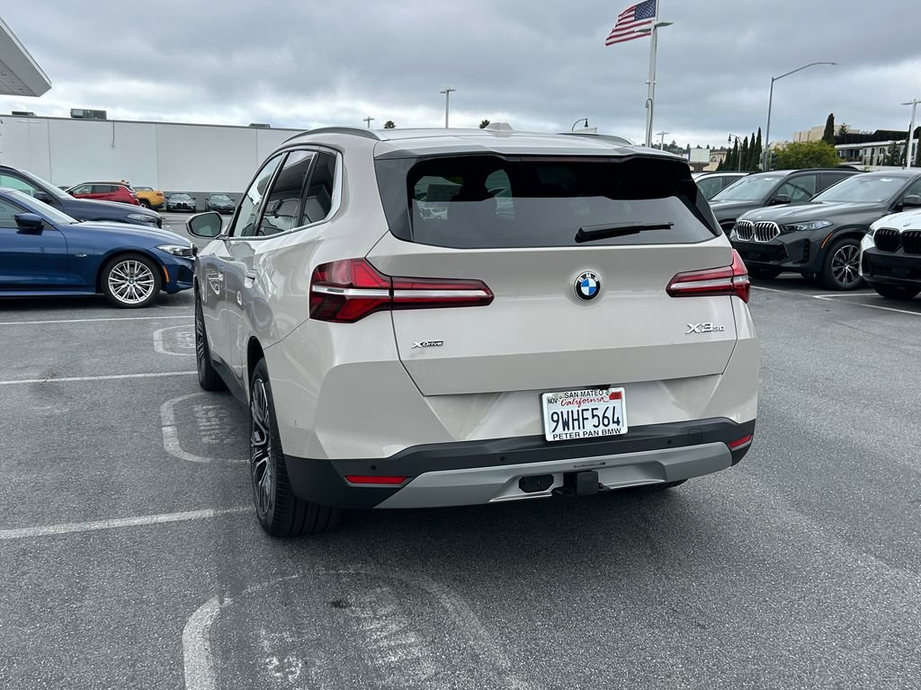 Used 2025 BMW X3 xDrive30i w/ Convenience Package AWD/4WD image 3