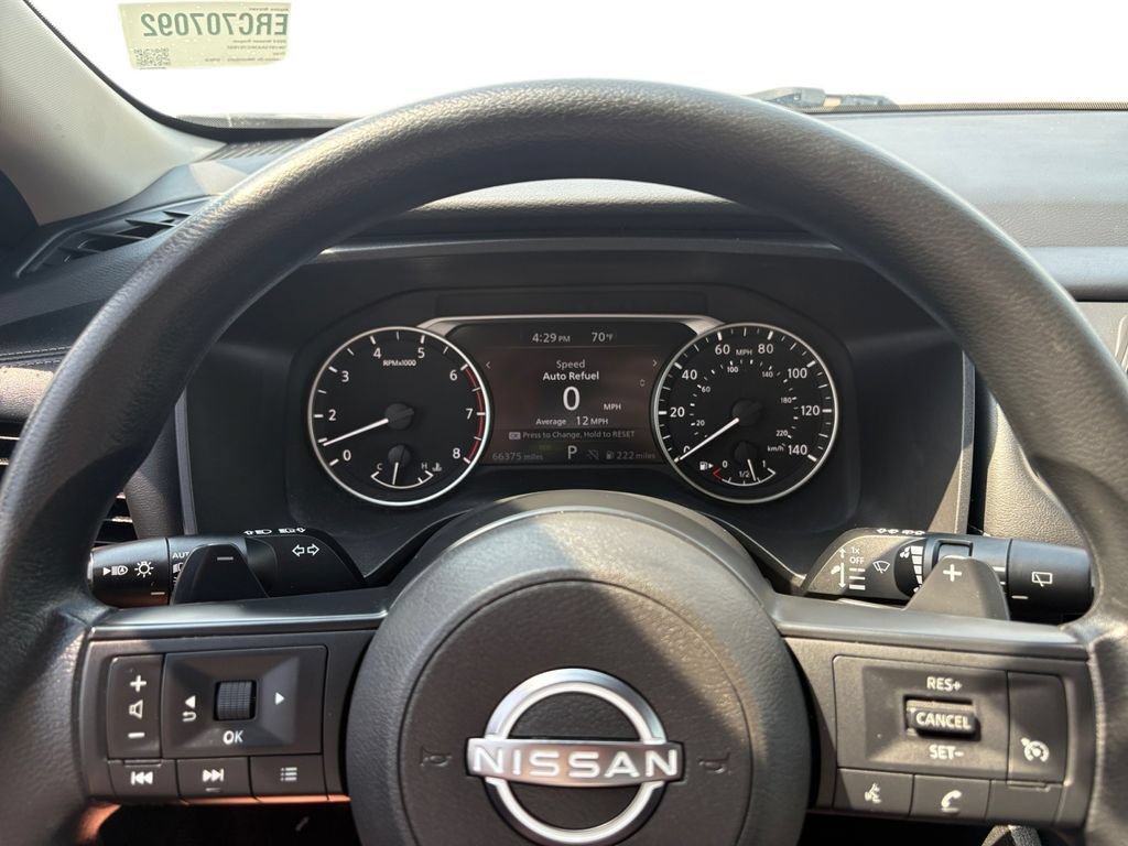 Used 2024 Nissan Rogue S FWD image 16