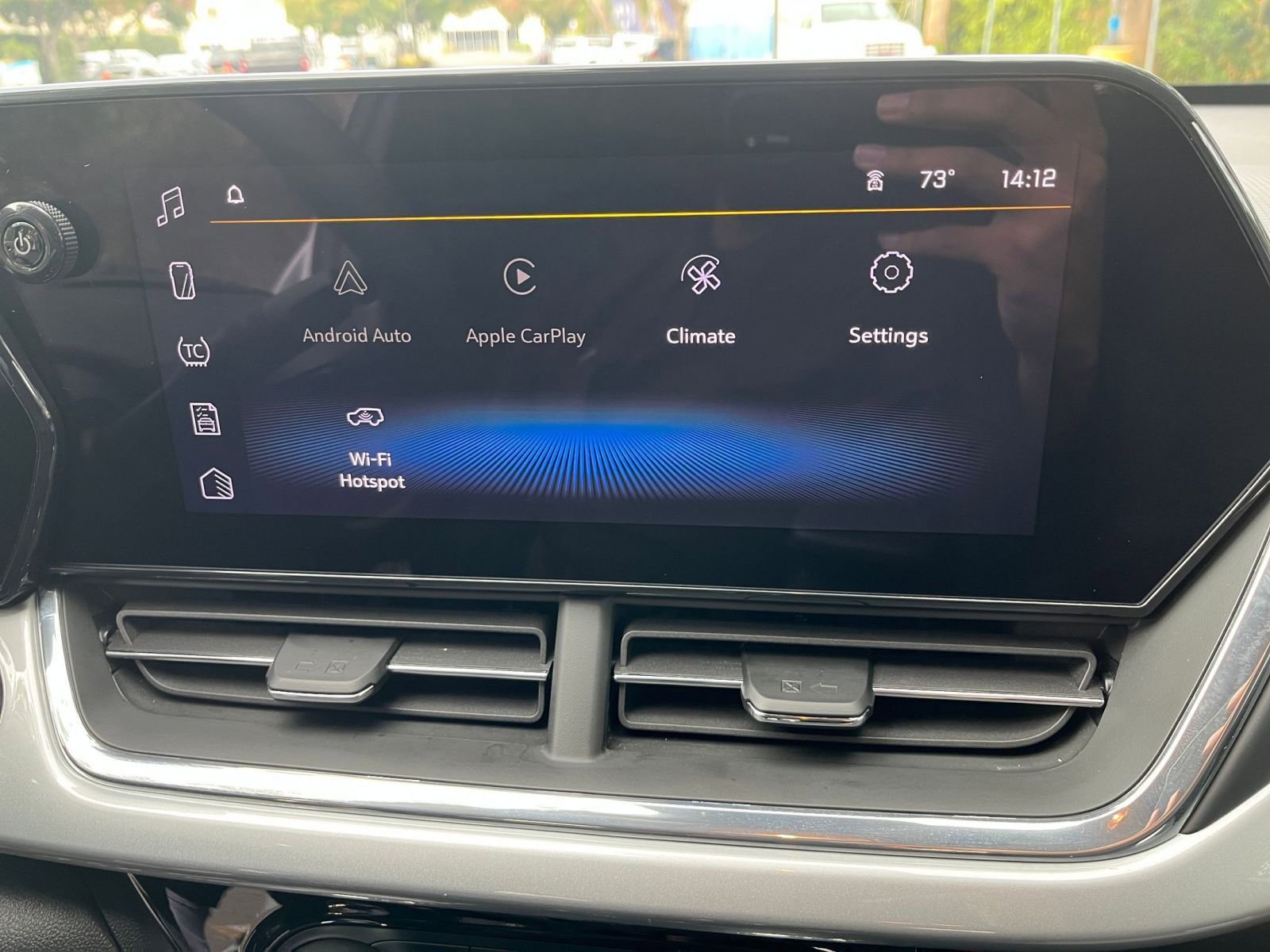 Used 2025 Chevrolet Trax LT image 21