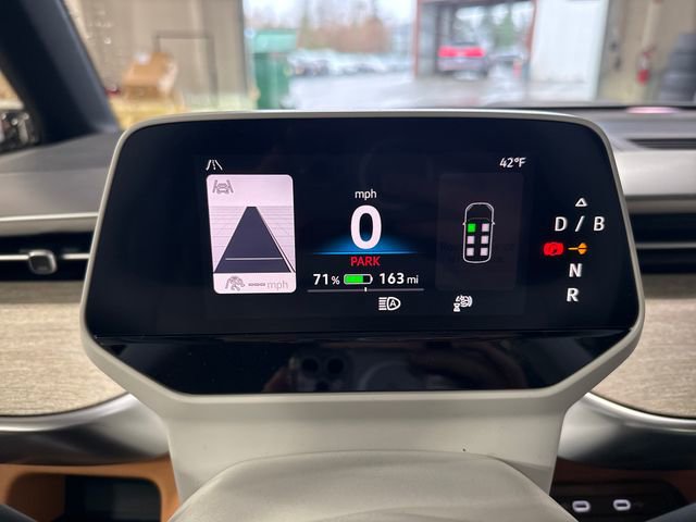 New 2025 Volkswagen ID. Buzz Pro S Plus image 20