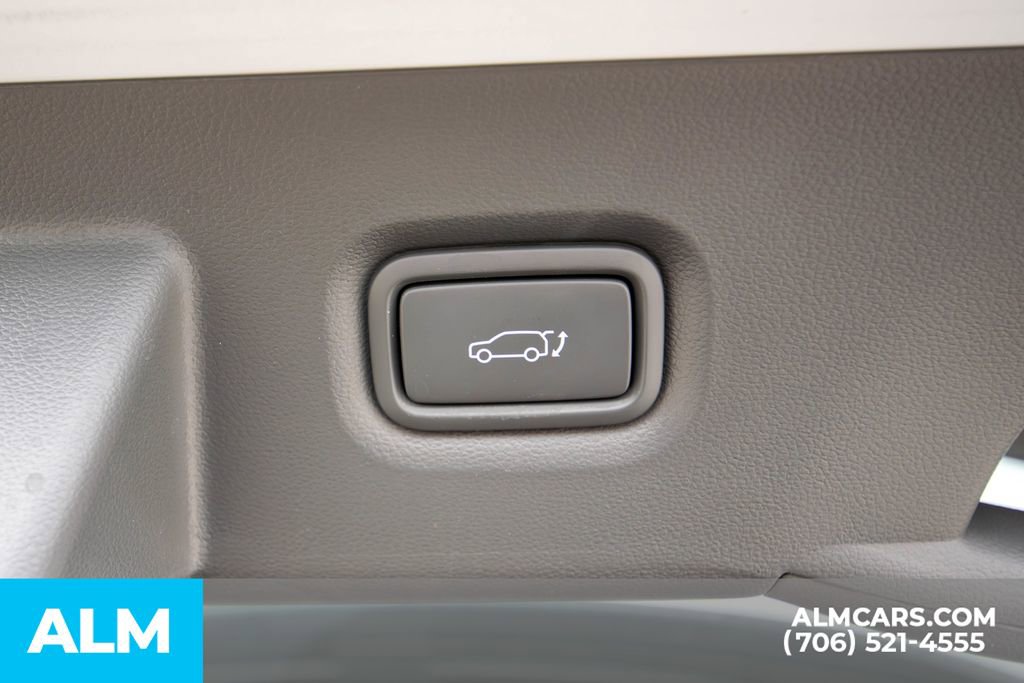 Used 2024 Hyundai Ioniq 5 SEL image 14