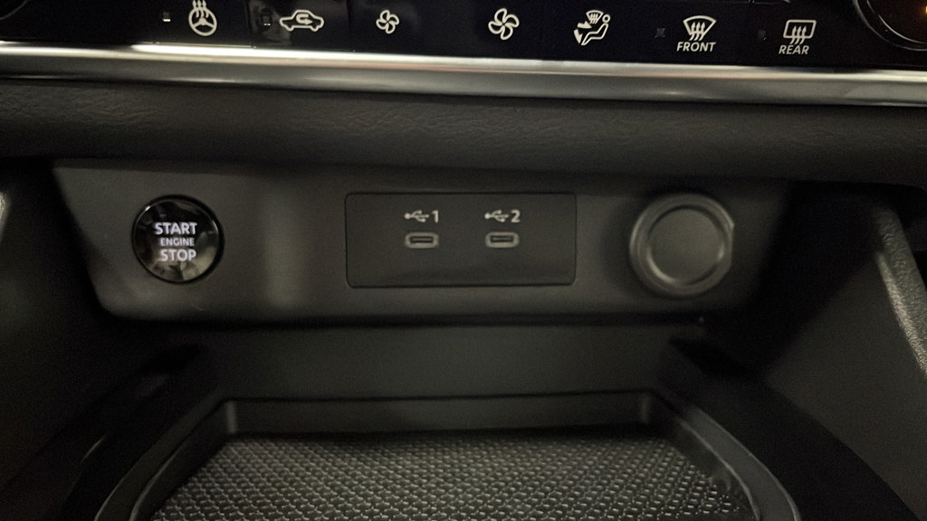 Used 2026 Nissan Rogue SV w/ Cold Weather Package AWD/4WD image 30