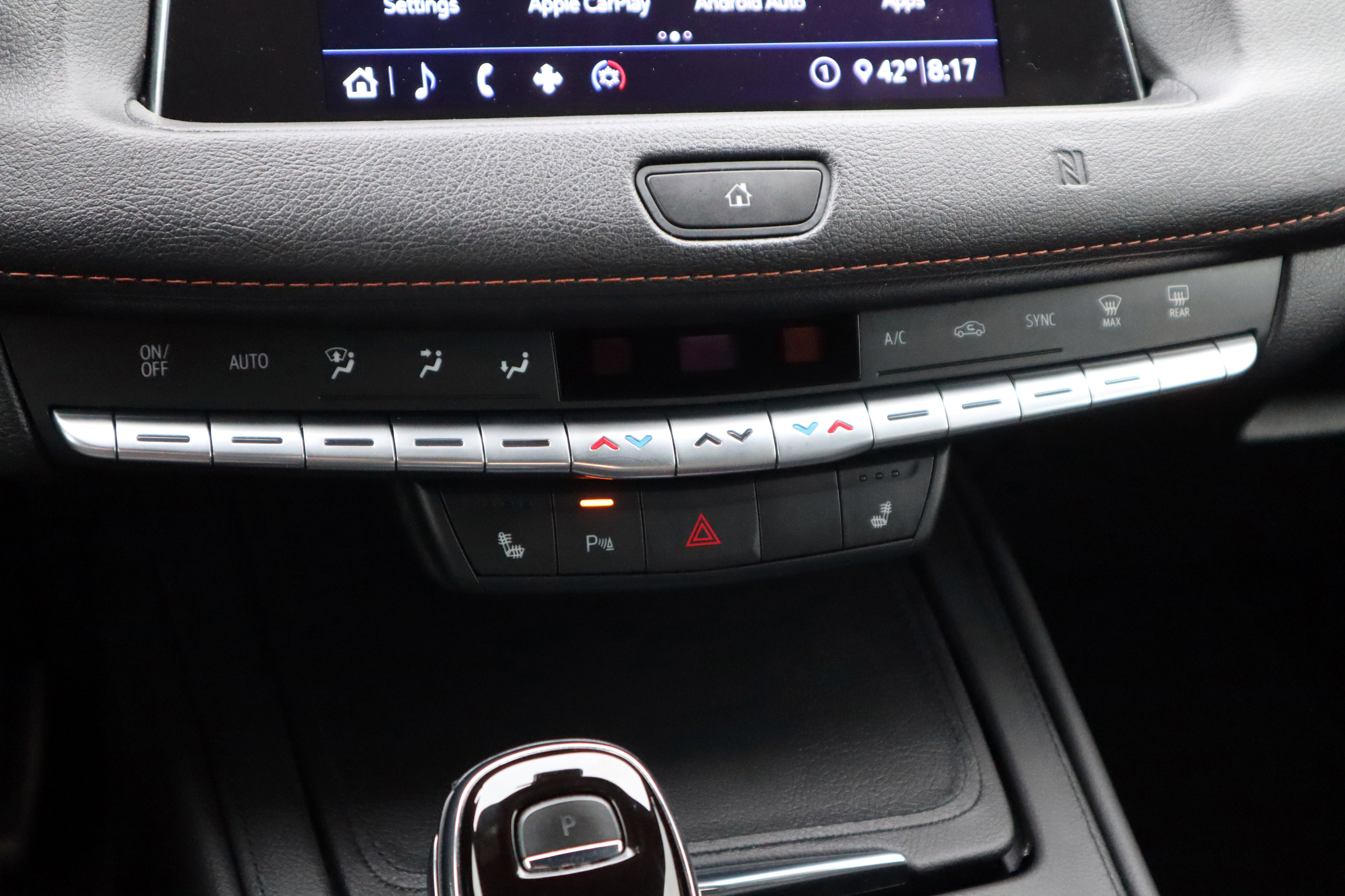 Used 2020 Cadillac XT4 Sport w/ Cold Weather Package image 31