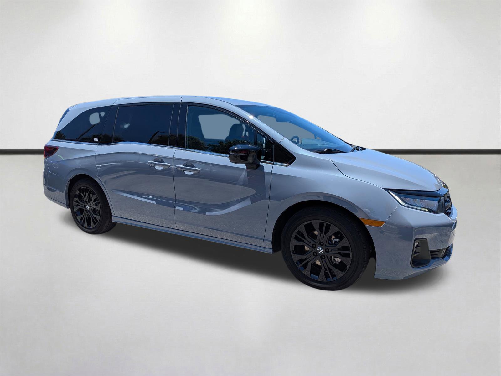Used 2025 Honda Odyssey Sport-L image 2