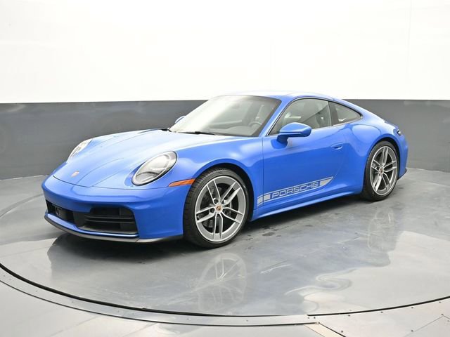 Used 2025 Porsche 911 Carrera RWD image 1