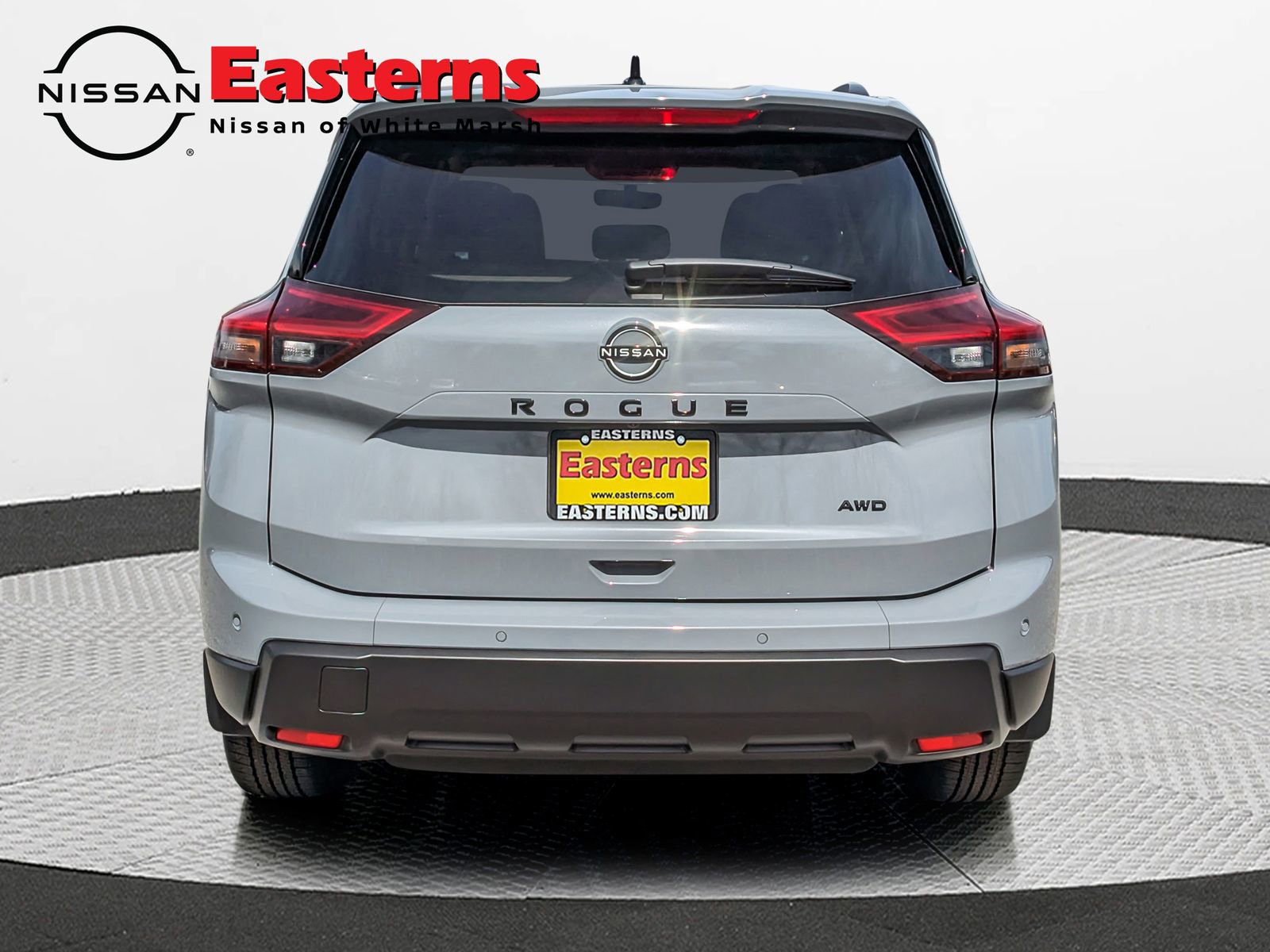 New 2026 Nissan Pathfinder Platinum image 8