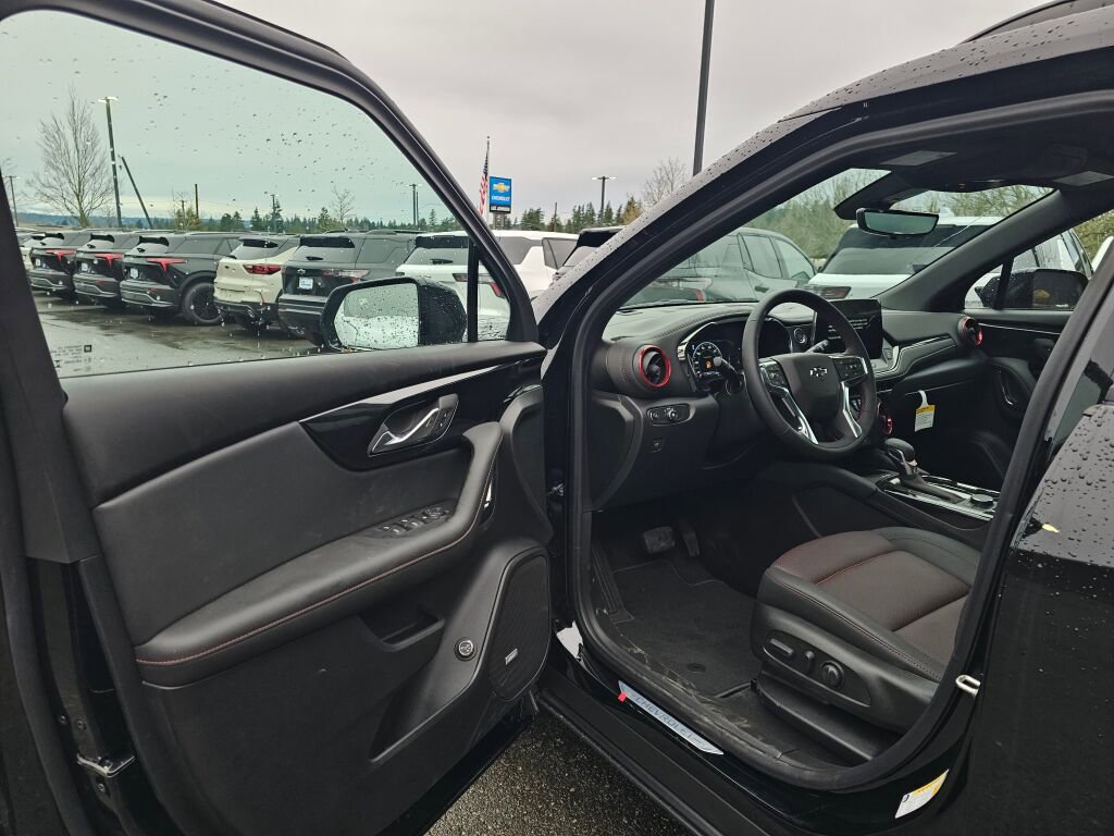 New 2026 Chevrolet Blazer RS w/ Driver Confidence II Package image 21