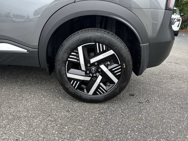 New 2026 Nissan Kicks SV FWD image 31