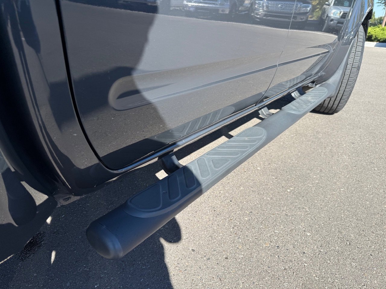 Used 2015 Nissan Frontier PRO-4X image 65