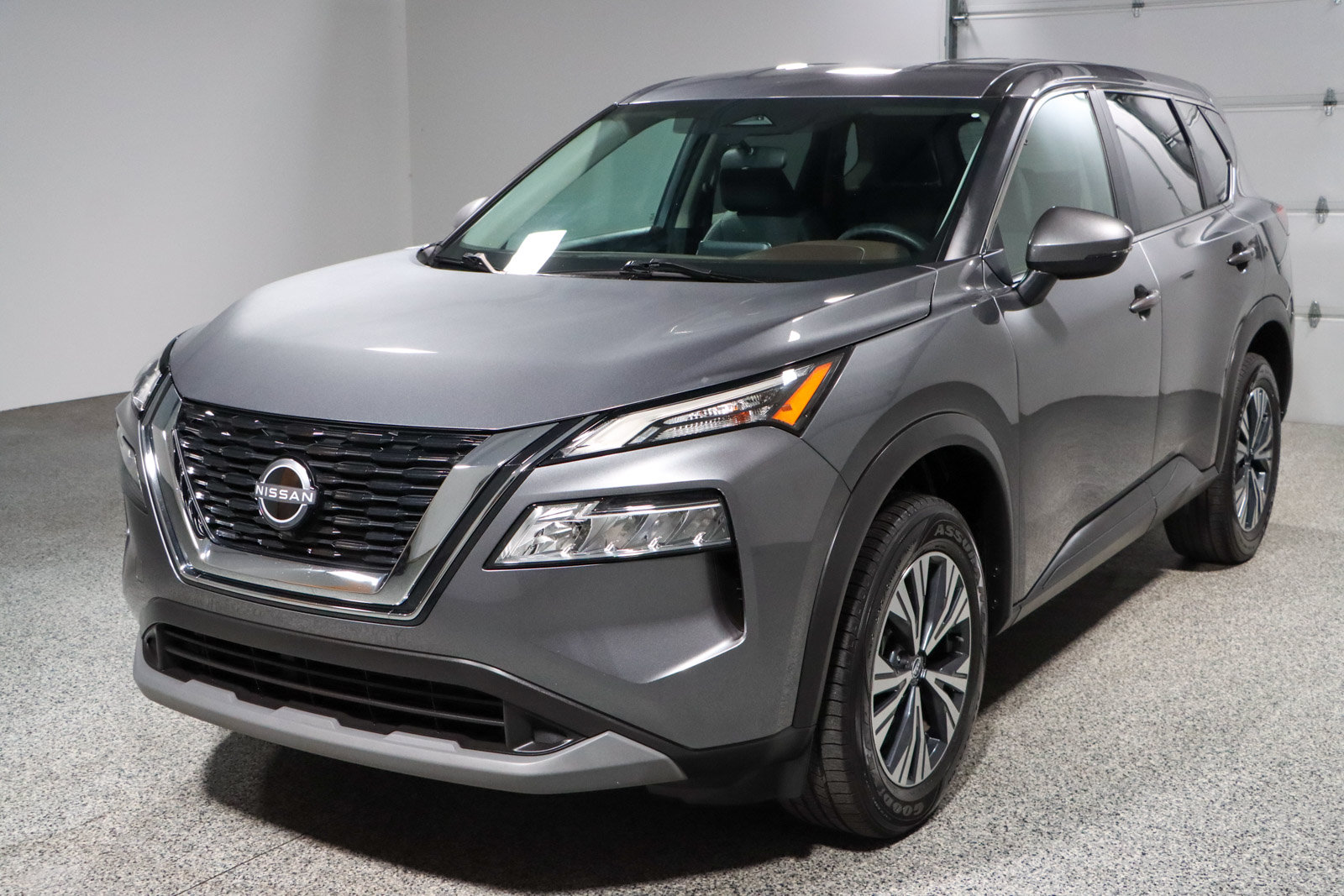 Used 2022 Nissan Rogue SV FWD image 30