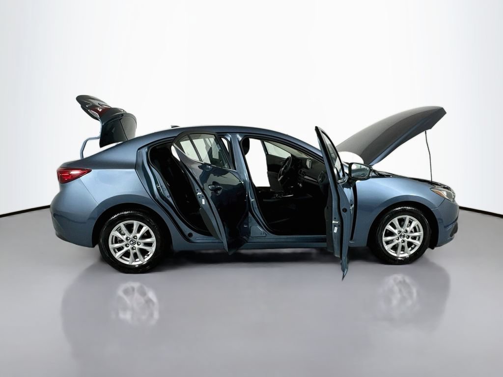 Used 2014 MAZDA MAZDA3 i Touring w/ Technology Package FWD image 22