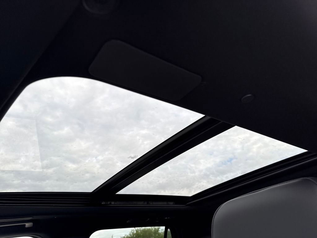 New 2026 Ford Expedition Max Platinum AWD/4WD image 10