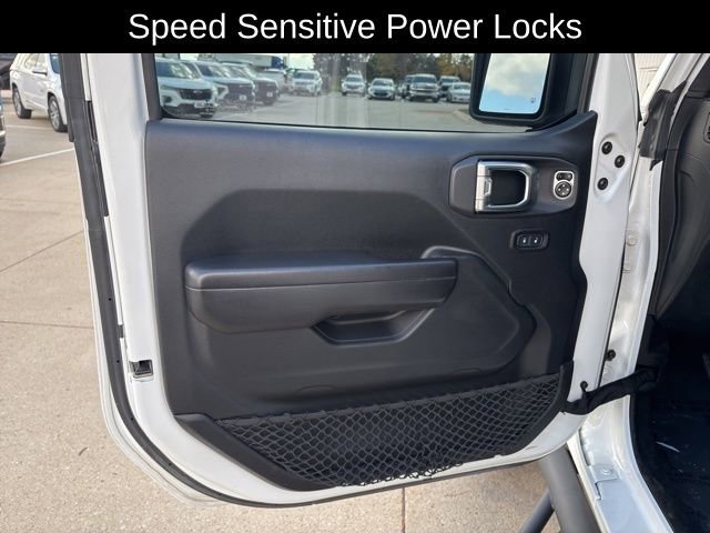 Used 2018 Jeep Wrangler Unlimited Sport S image 16