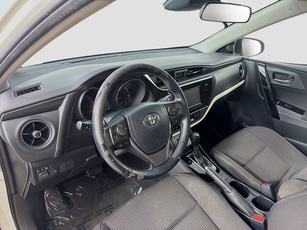Used 2017 Toyota Corolla iM w/ Carpet Mat Package FWD image 10