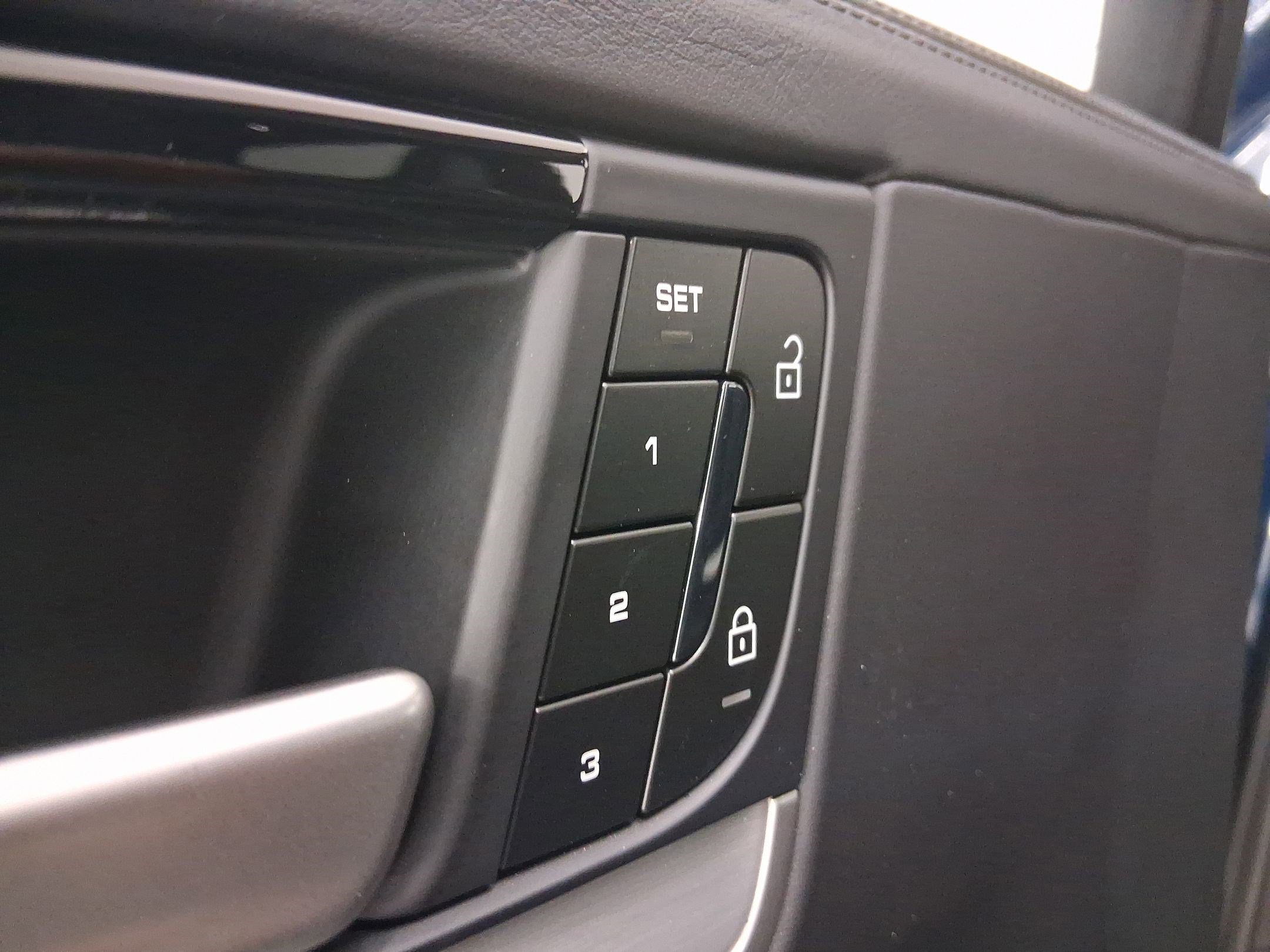 New 2025 Porsche Cayenne GTS image 16