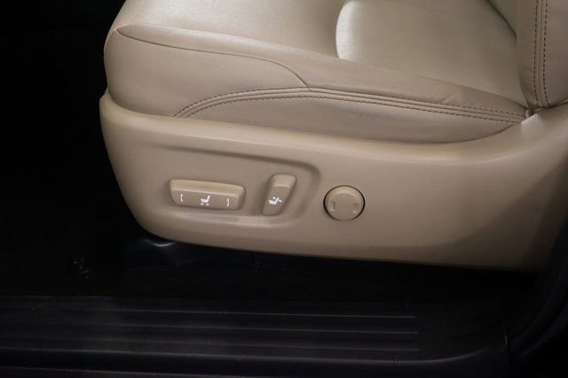 Certified 2020 Toyota 4Runner SR5 Premium w/ Moonroof Package image 13