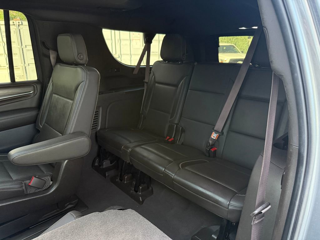 Used 2021 GMC Yukon XL Denali w/ Denali Premium Package AWD/4WD image 38