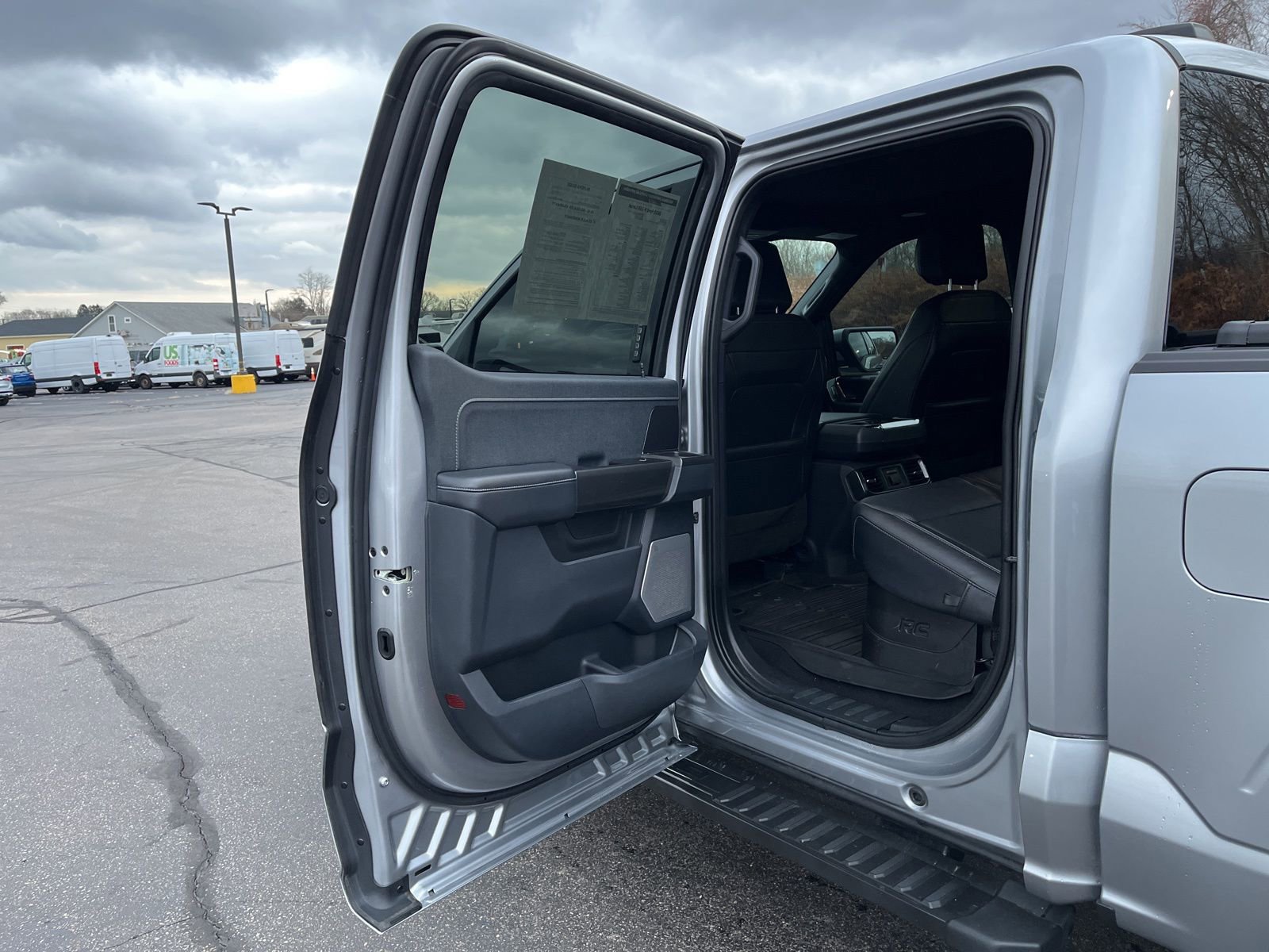 Used 2023 Ford F150 Lariat w/ Equipment Group 502A High image 18