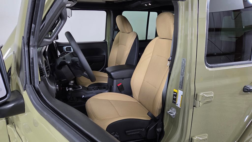 New 2026 Jeep Wrangler Willys AWD/4WD image 14
