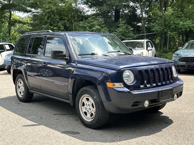 Used 2016 Jeep Patriot Sport w/ Power Value Group AWD/4WD image 19
