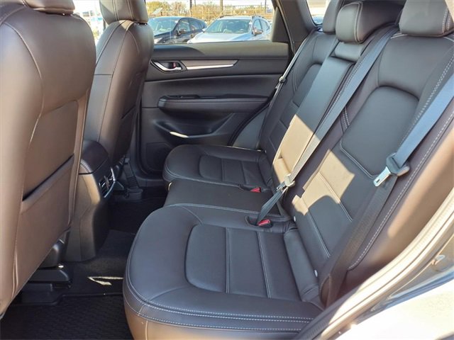 Used 2025 MAZDA CX-5 Signature image 9