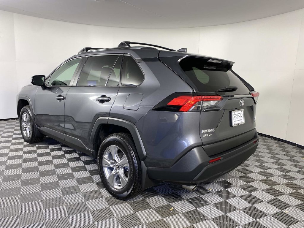 Used 2025 Toyota RAV4 XLE w/ Convenience Package AWD/4WD image 6