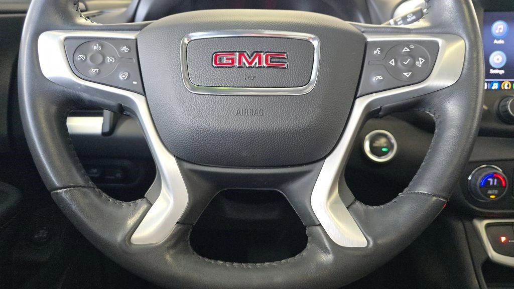 Certified 2022 GMC Terrain SLT w/ Tech Package image 2