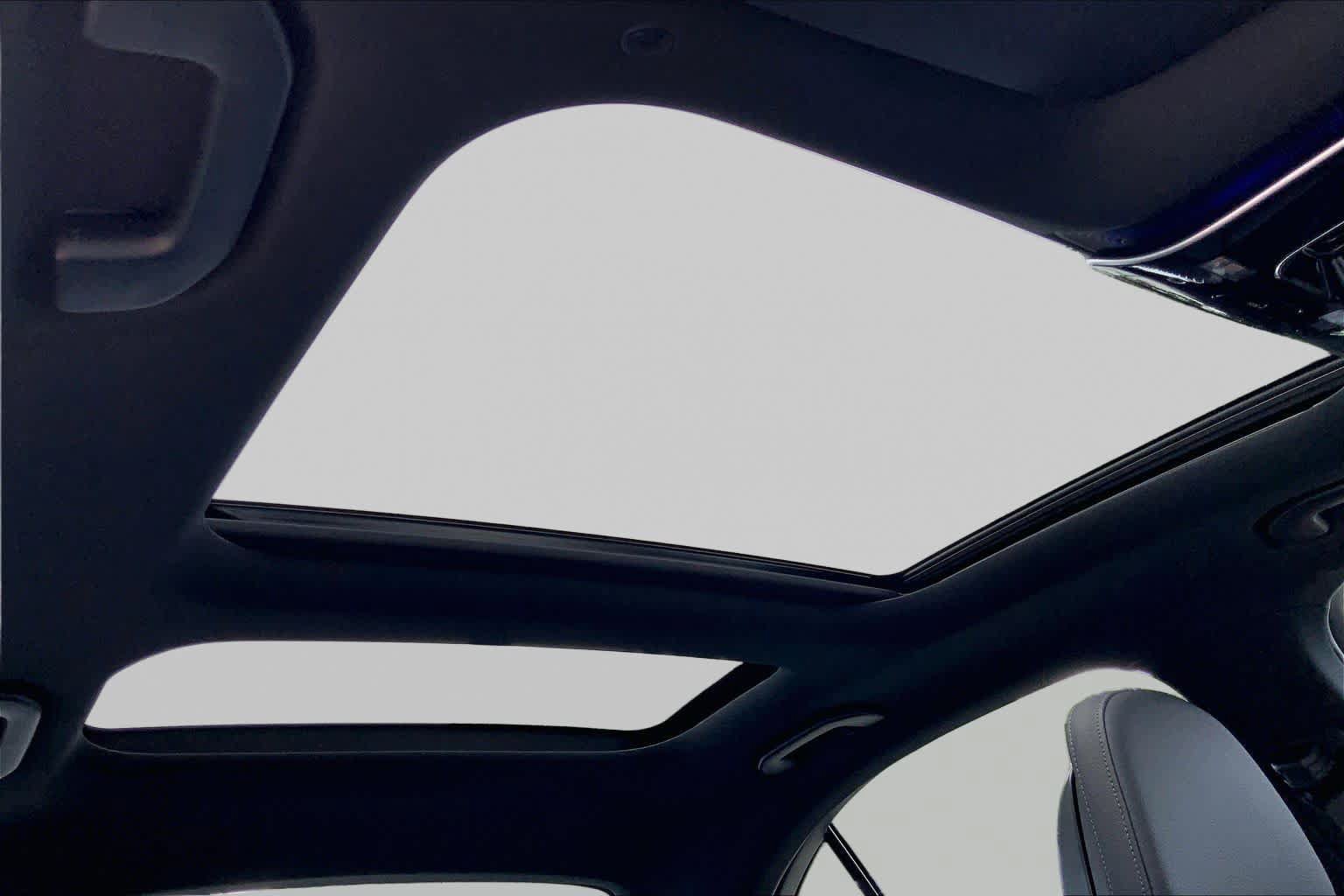 New 2026 Mercedes-Benz C 300 4MATIC Sedan image 11