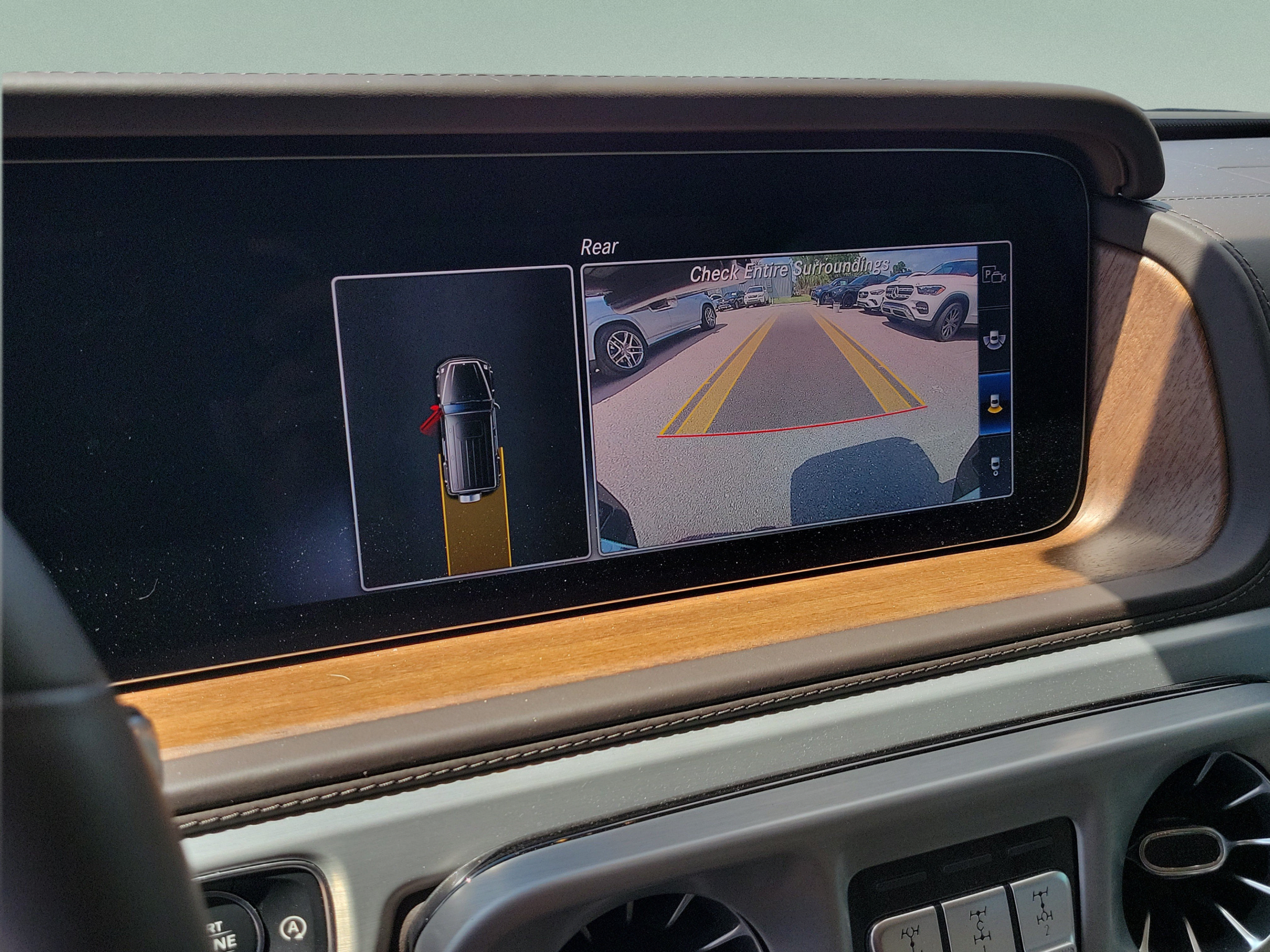Certified 2021 Mercedes-Benz G 550 image 28