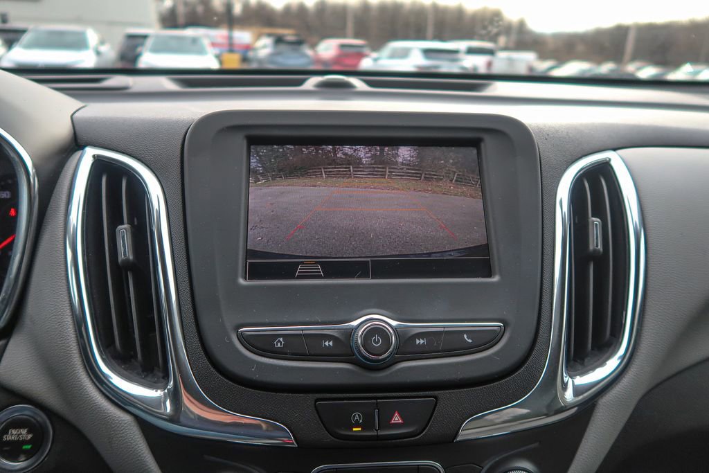 Used 2022 Chevrolet Equinox LS w/ LS Convenience Package image 30