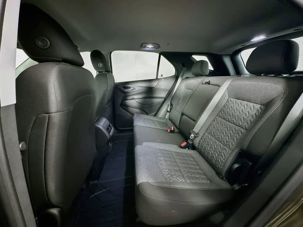 Used 2024 Chevrolet Equinox LT w/ LPO, Floor Liner Package FWD image 14
