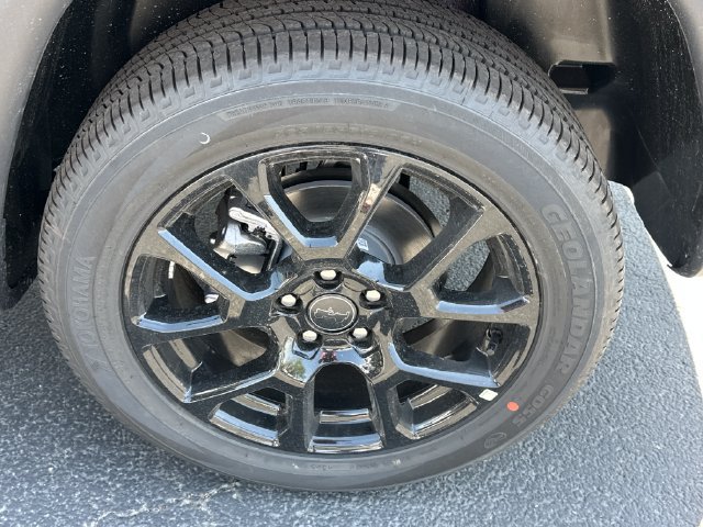 New 2026 Jeep Compass Latitude AWD/4WD image 24