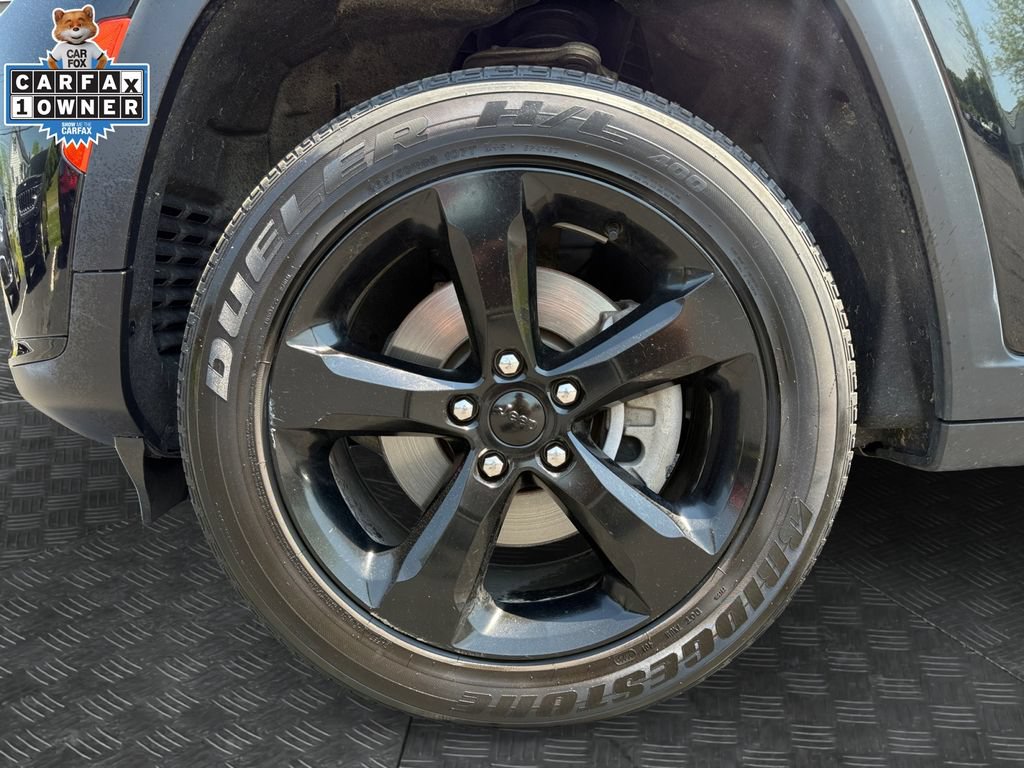 Used 2023 Jeep Grand Cherokee L Laredo AWD/4WD image 20