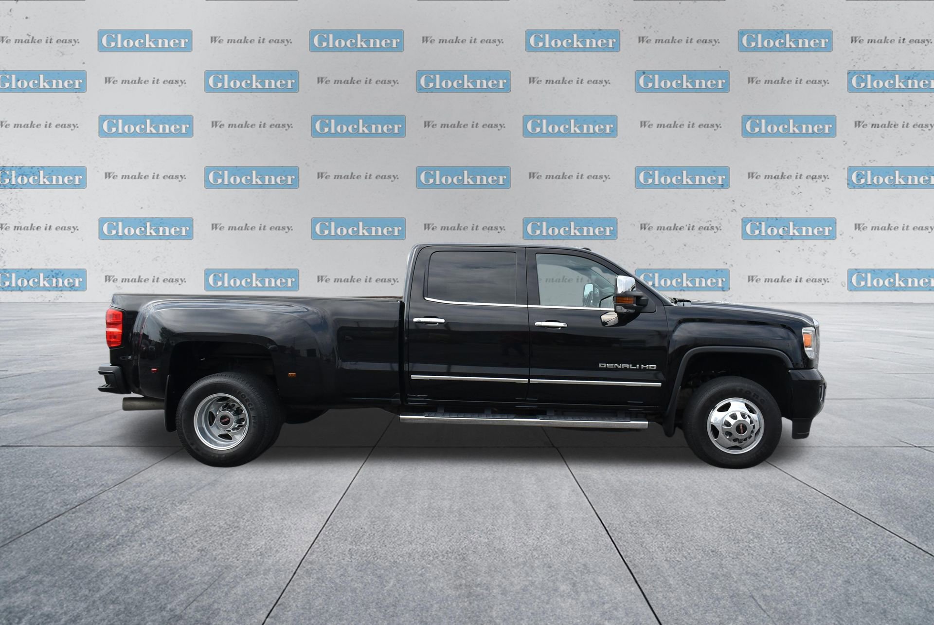 Used 2016 GMC Sierra 3500 Denali w/ Duramax Plus Package image 4