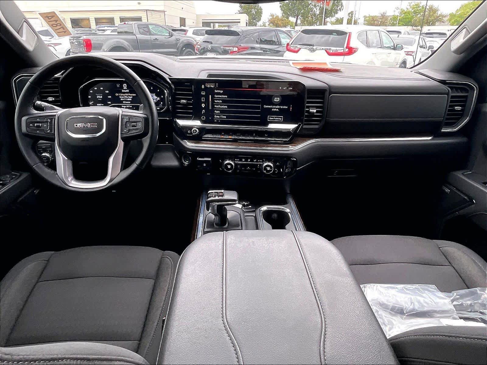 Used 2023 GMC Sierra 1500 Elevation w/ Preferred Package image 16