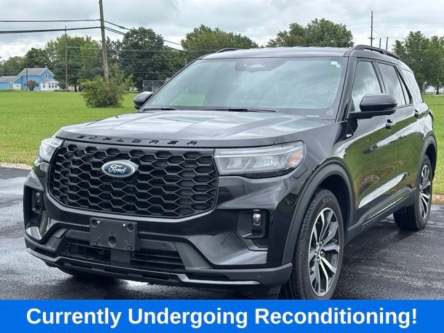 Certified 2026 Ford Explorer ST-Line AWD/4WD image 3