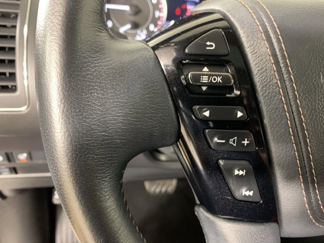 Used 2023 Nissan Armada Platinum w/ Captain's Chairs Package image 23