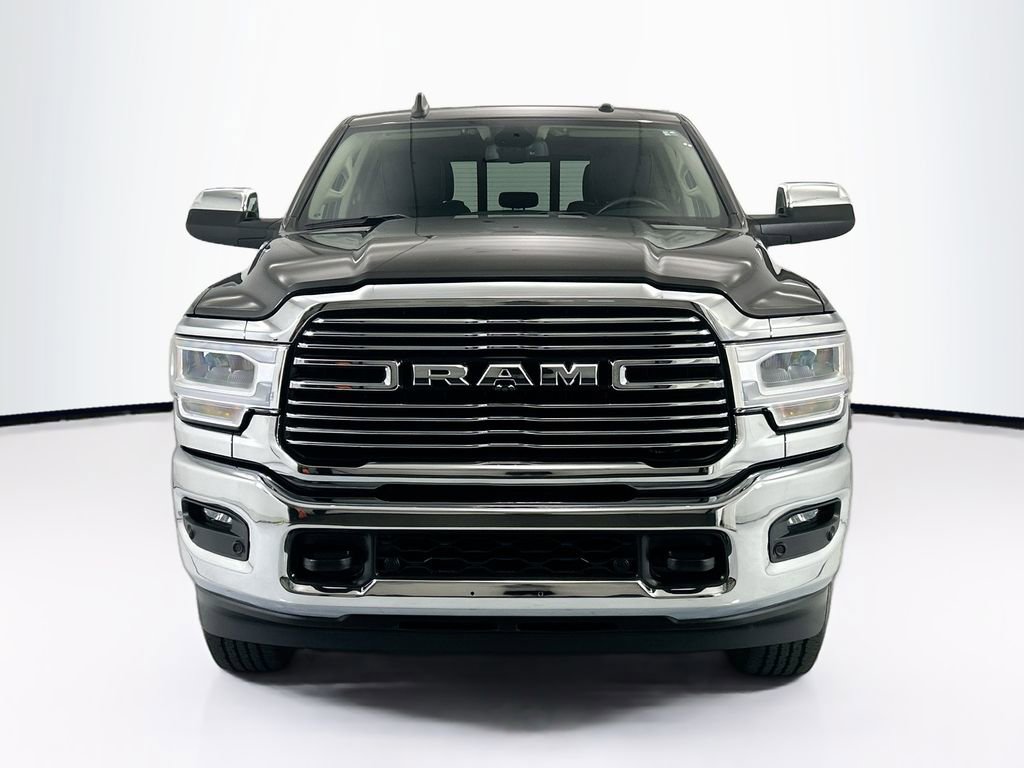 Used 2022 RAM 2500 Laramie AWD/4WD image 2