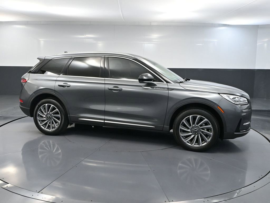 Used 2024 Lincoln Corsair Reserve w/ Towing Package image 4