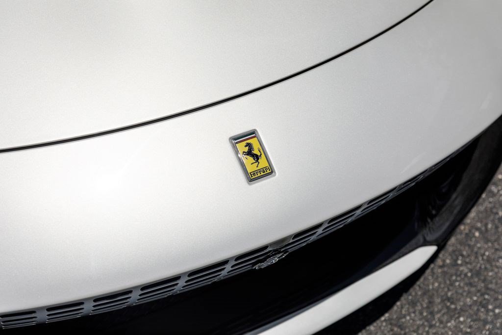 Used 2024 Ferrari Roma Spider RWD image 44