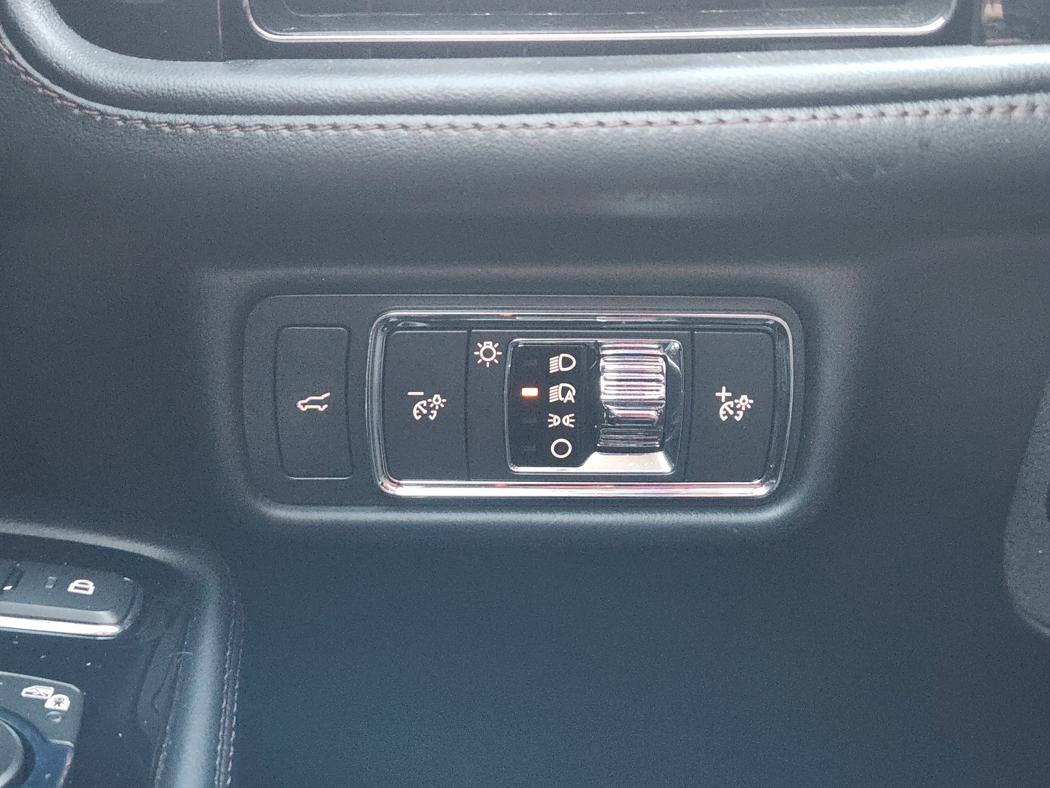 Used 2022 Lincoln Aviator Reserve w/ Equipment Group 201A image 21