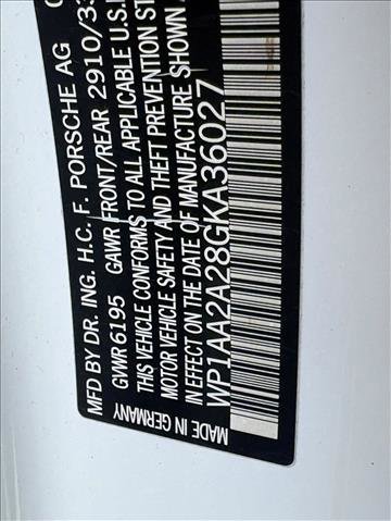 Used 2016 Porsche Cayenne image 25