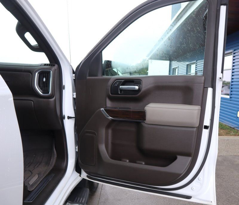 Used 2021 GMC Sierra 1500 SLT w/ SLT Premium Package image 22