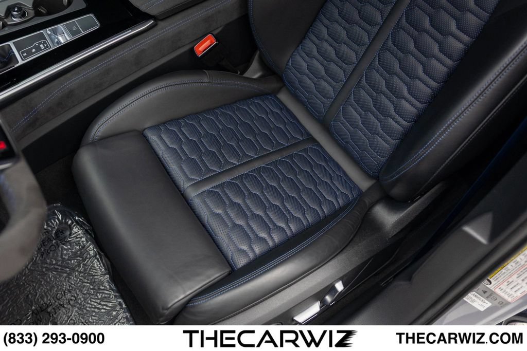 Used 2024 Audi RS 6 performance AWD/4WD image 41
