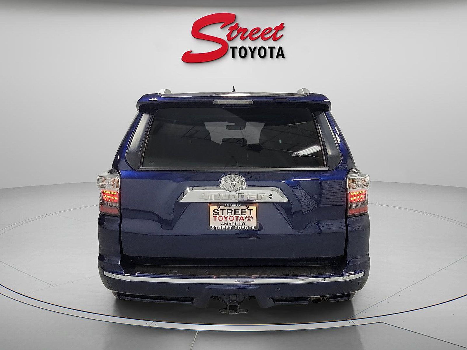 Certified 2021 Toyota 4Runner Limited image 3